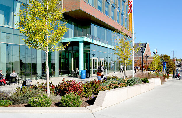 Tufts Cummings Center Plaza